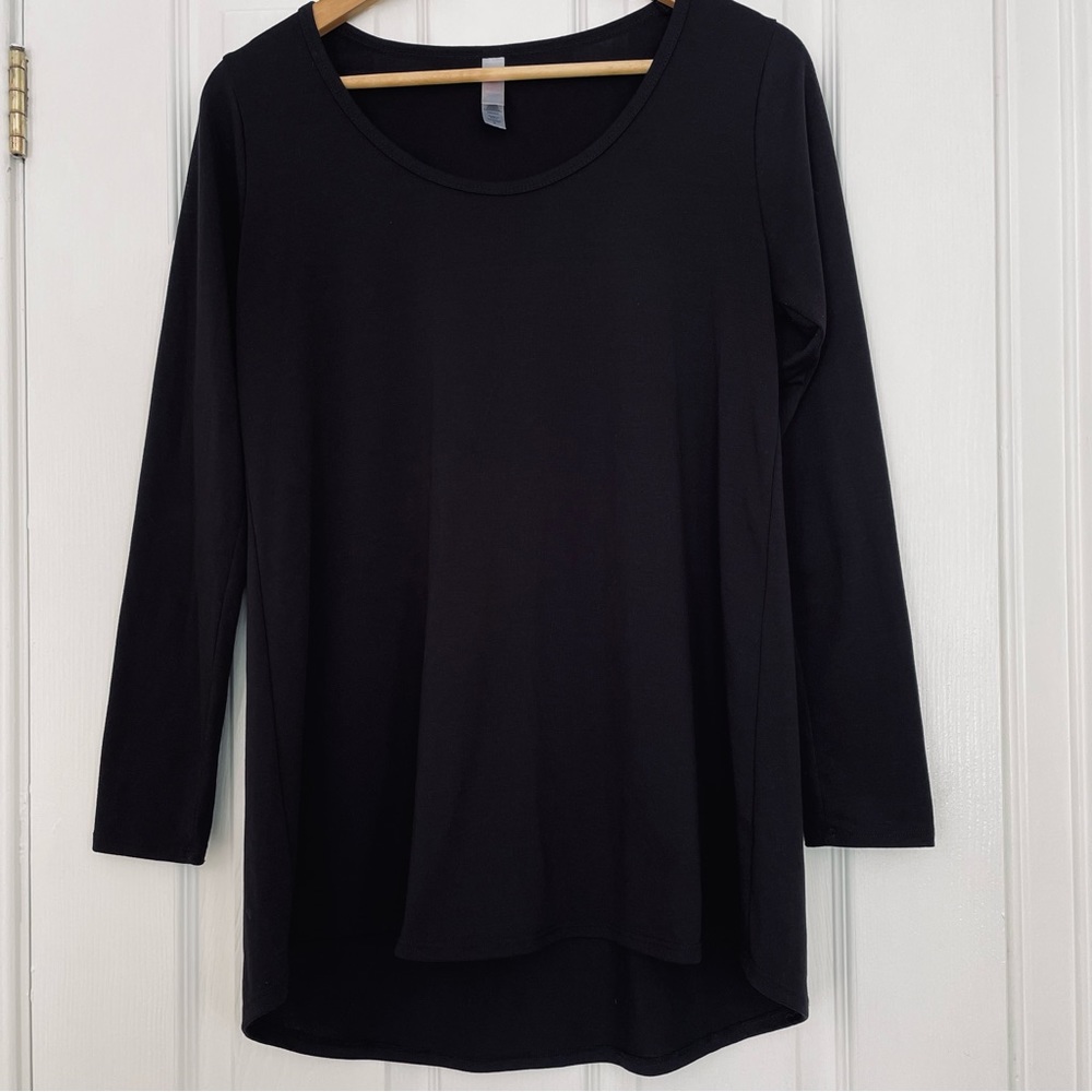 LuLaRoe Lynnae Long Sleeve T (x2) Size S, Solid Black & Brown Floral